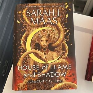 House of Flame and Shadow by Sarah J. Maas - Brown and Gold Cover